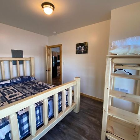 Keweenaw Waters Resort Houghton Esterno foto